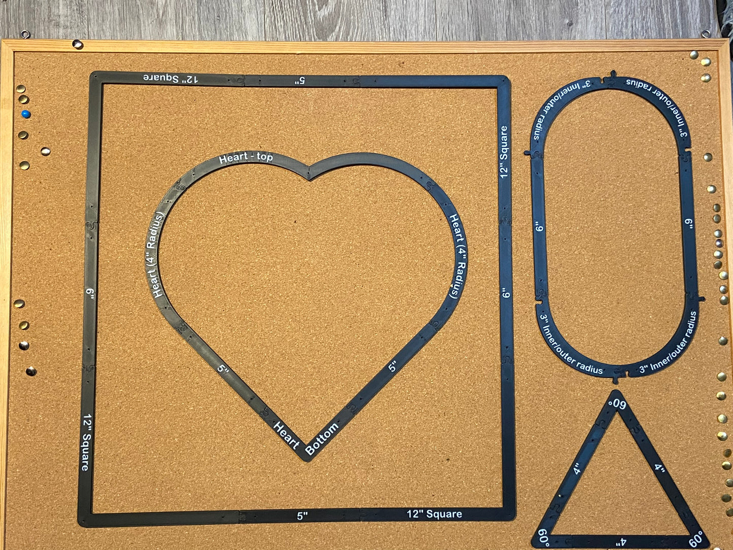 Jigsaw Layout frame - modular stained glass jig