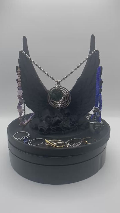 Alternative dark jewelry organiser