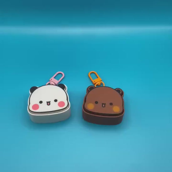 Bubu Dudu Fidget Clicker Keychain Gift for Couples Panda Bear Keyring Peach Goma Cute Couple Keyboard Clicker Toy Stress Relief